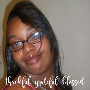 Meet your Posher, Shaina